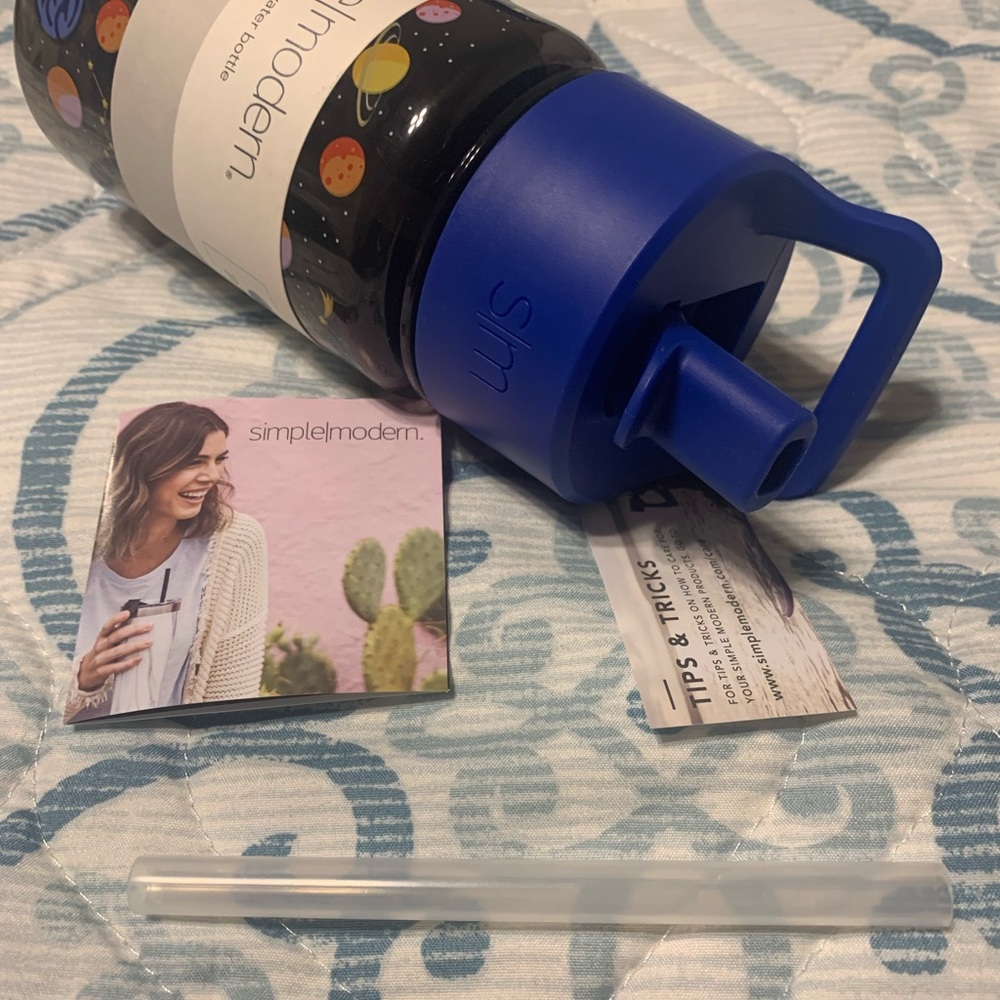 NEW Simple Modern 12 Oz Water Bottle